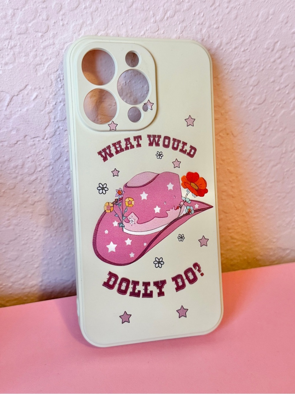 “What Would Dolly Do?” Dolly Parton Pink & Cream Cowgirl 🌸 iPhone 13pro Case